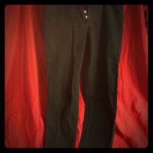 LEVI’s GREEN JEANS-SIZE 7